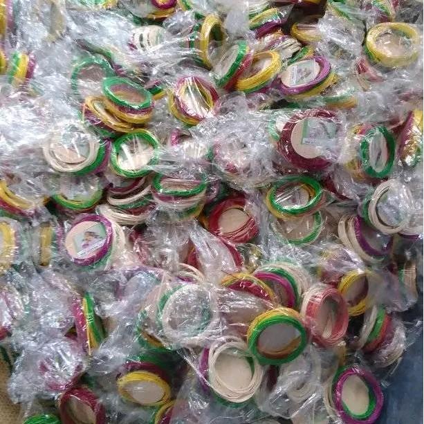 Bahan Anyaman Rotan ( Tempat Pensil ) Peraga Ketrampilan Sekolah Tbk