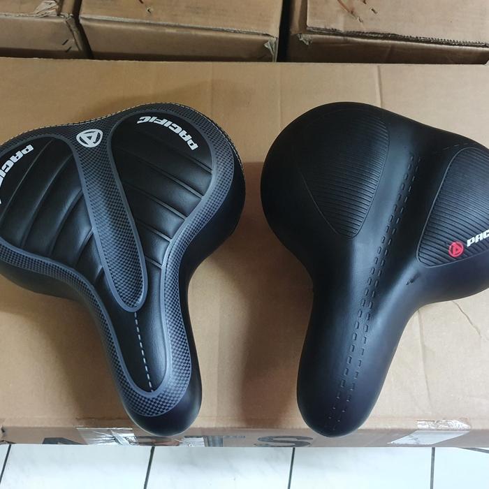 Sadel sepeda lebar