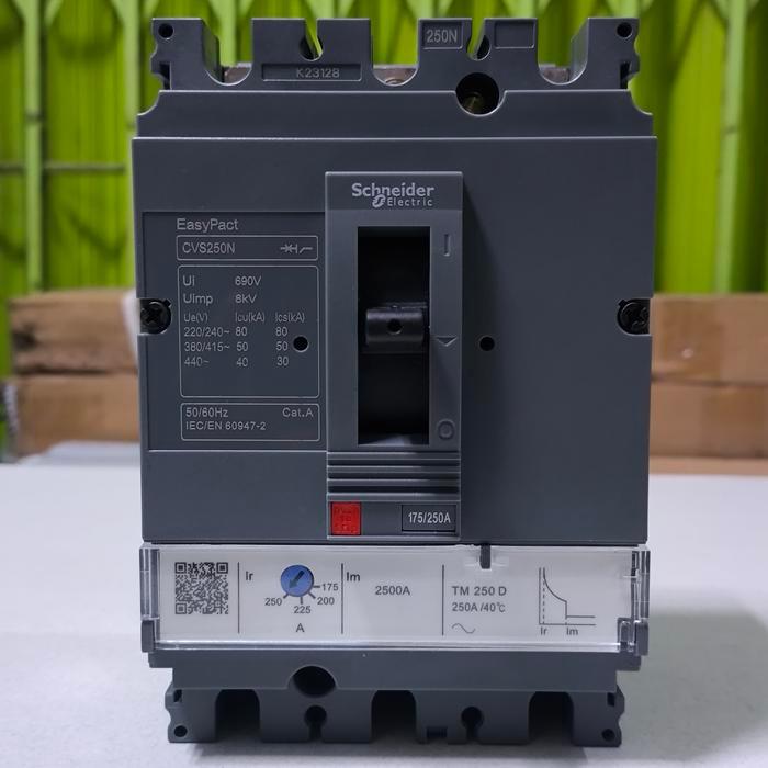 Mccb Breaker Cvs250N 3P 250A Tm250D 3Pole Cvs250N 3Phase 250A Lv525453 High Quality