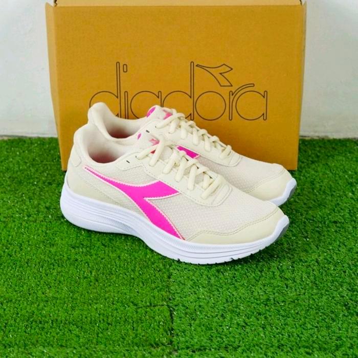 Sepatu Lari Diadora Eagle 3 Womens - Pink
