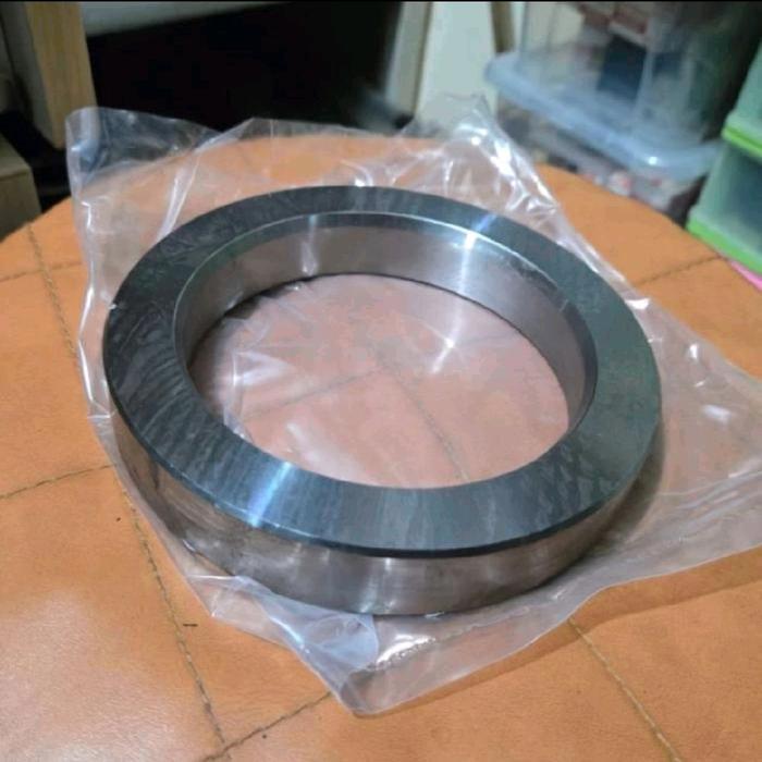 COLLAR/RING TRUNION TEBAL HINO LOHAN TI/HINO 500 MURAH