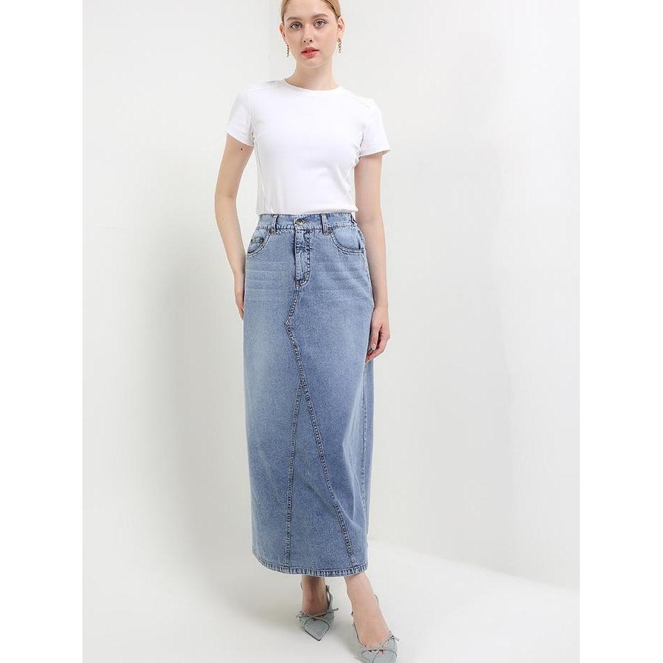 Sartorialele// Exit Viresa Skirts 112.93661.42 Rok Jeans Wanita - Warna Biru