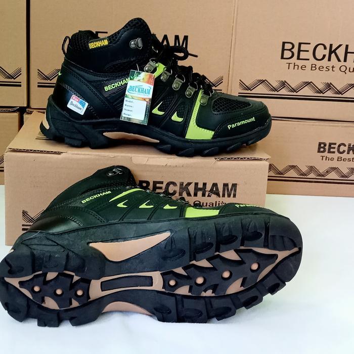 Eiger - Sepatu Beckham Boots Hitam Hijau /Sepatu Gunung/Sepatu Mendaki/Sepatu Outdoor/Sepatu