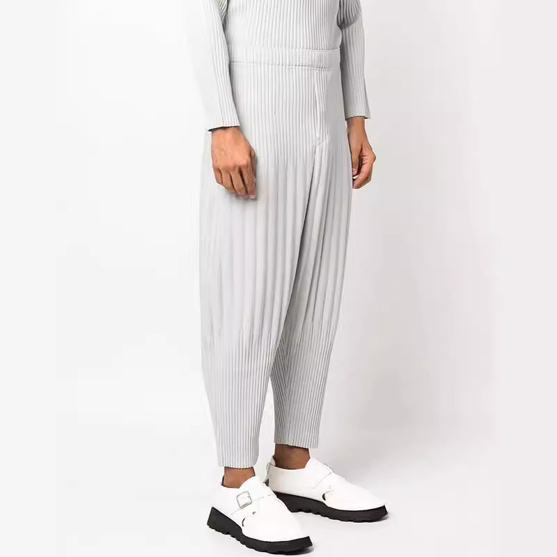 ISSEY 2026 New Arrival Japanese Miyake Style Pleated Pants Loose Casual Harem Pants Cropped Harem