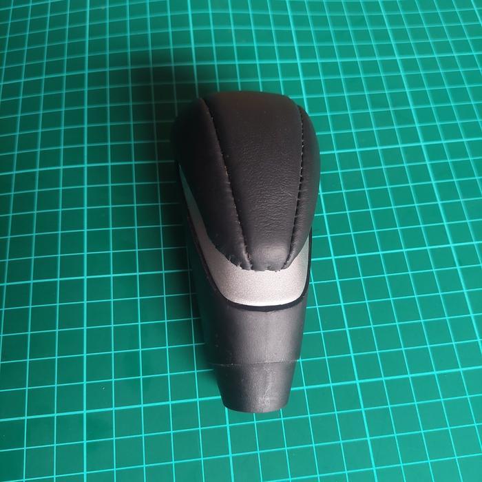 SHIFT KNOP PERSNELING MATIC MOBIL FORD FIESTA JAZZ MOBILIO BRIO OK.