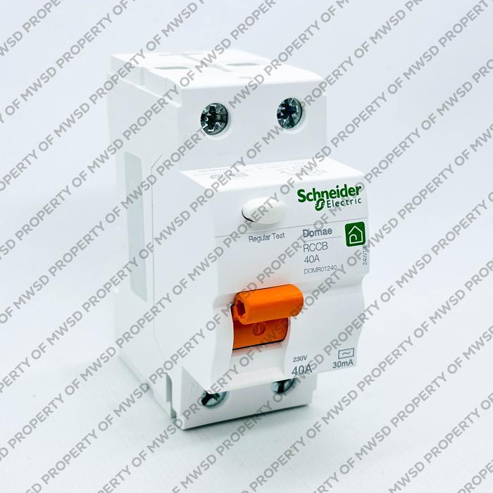 Schneider Rccb Elcb Domae 2P 40A 30Ma Ac 6Ka Domr01240 Putih Kabel Pengaman Jaringan Listrik