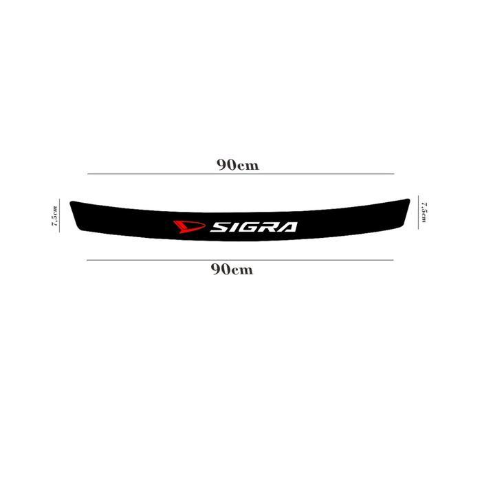 Stiker Sigra Pelindung Pijakan Kaki Lantai Mobil Aksesoris Bahan Carbon 3D Stiker Sill Plate Anti