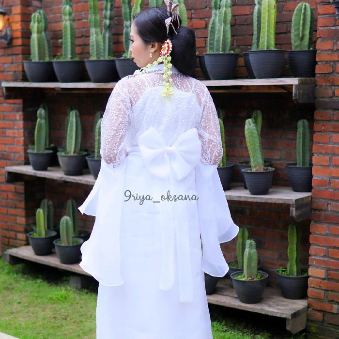 TERLARIS MAHARANI - Gaun Outer Kimono Wedding Robe Pengantin Organza Panjang