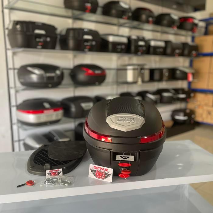 Top Box Givi B270N Box Motor Muat 1 Hlem