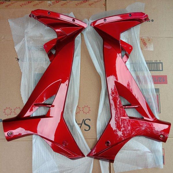 Sayap dalam yamaha Vega R New Merahmaroon