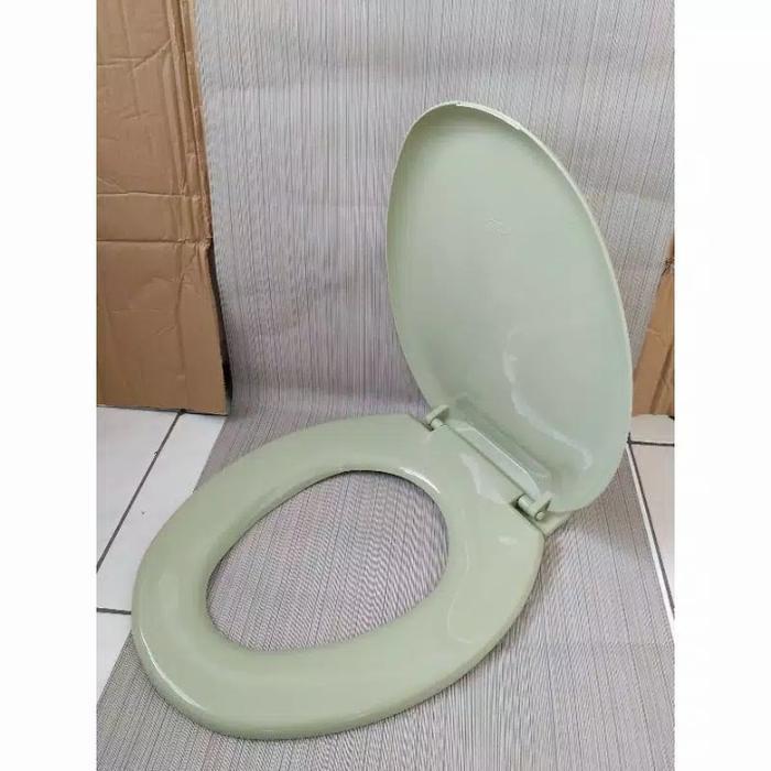 TUTUP KLOSET. DUDUKKAN WC. TOILET COVER. DUDUKKAN TOILET