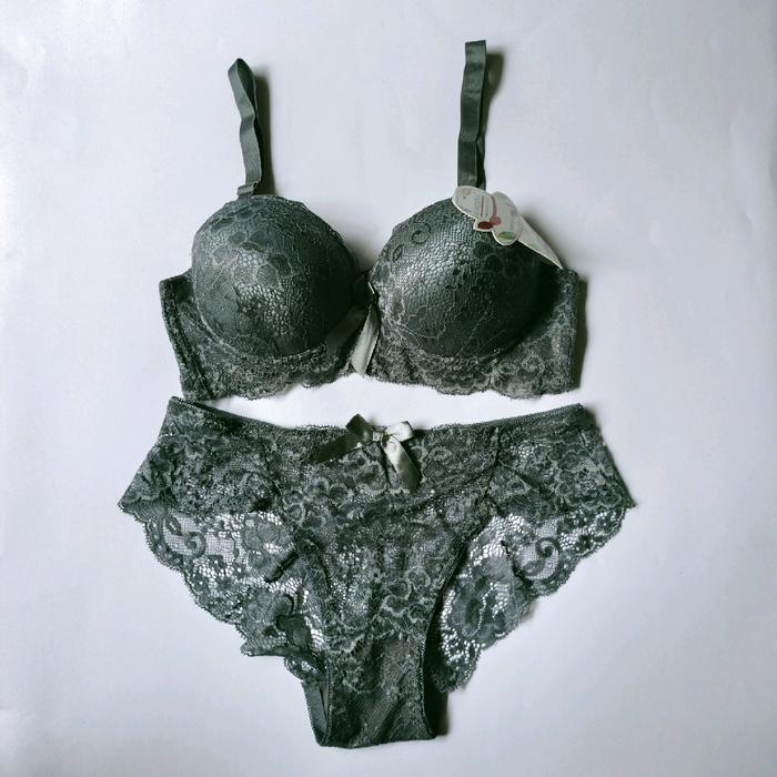 bra set wanita import korea bra set kawat busa tebal Siap Kirim