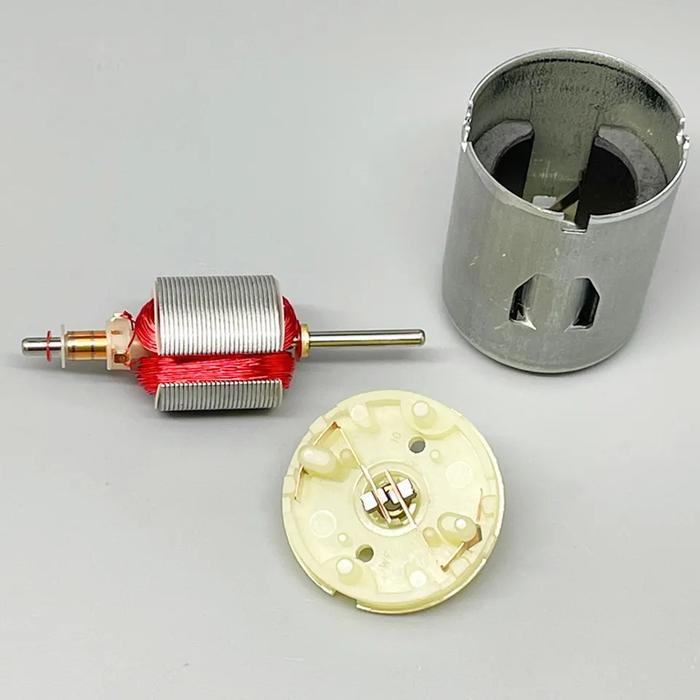 "New" DINAMO MOTOR DC 3V - 12V UNIVERSAL RS280 RS 280 AS 10mm