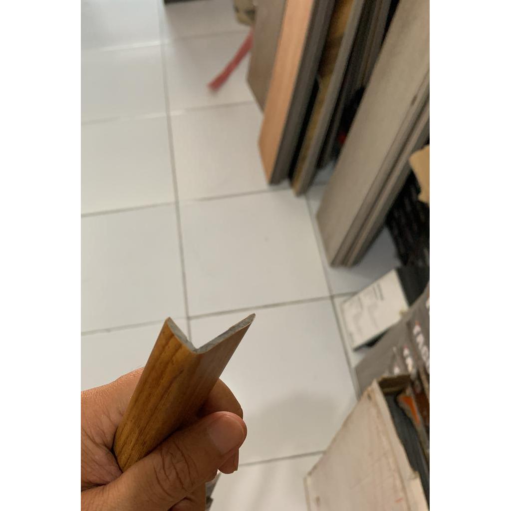 Sale Step Nosing Vinyl / Step Nosing Tangga