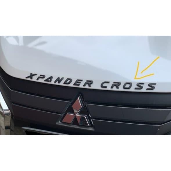 Emblem Xpander Cross Aksesoris mobil cakep