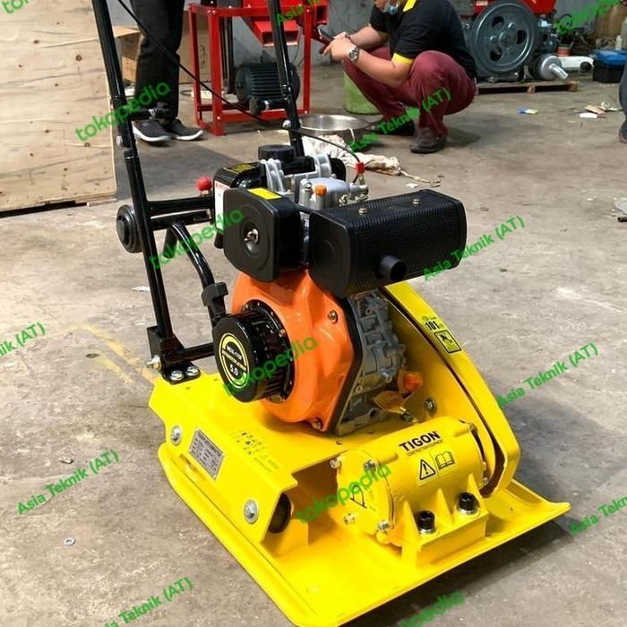 stamper kodok diesel Tigon heavy duty / plate compactor diesel