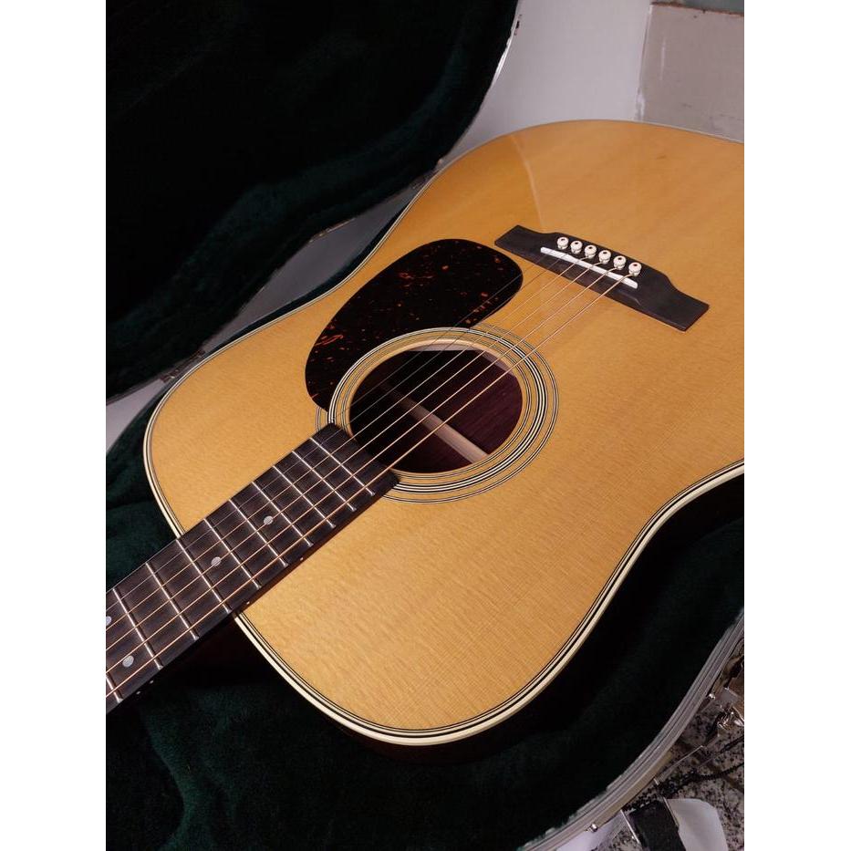 Martin Elektrik Acoustic Guitar D28-Z-0004