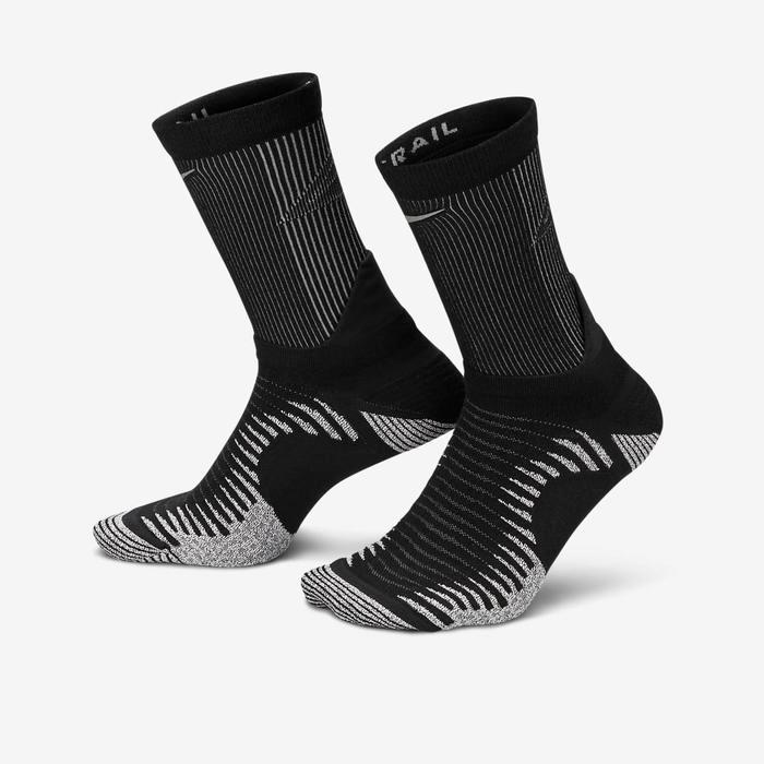 CU7203 010 Unisex Nike Trail Running Crew Socks