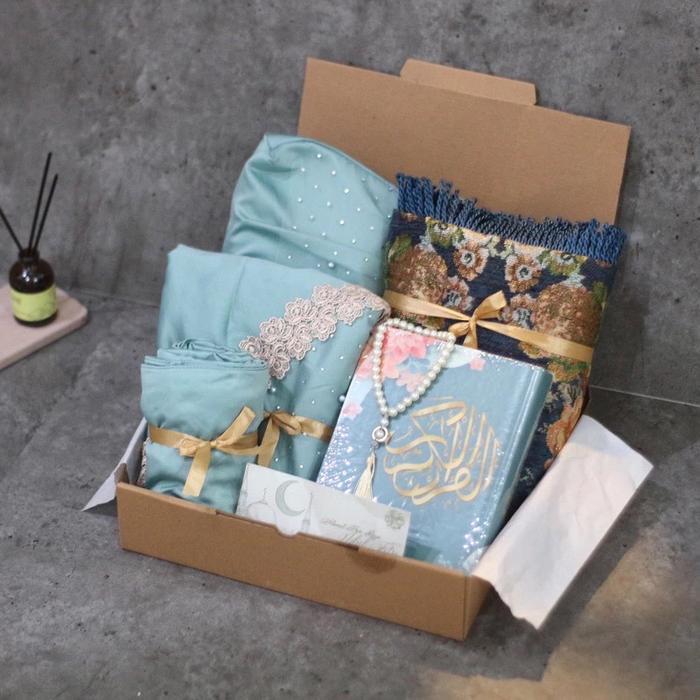 Serah Studio - paket seserahan lengkap mahar pernikahan mukena sajadah dan alquran