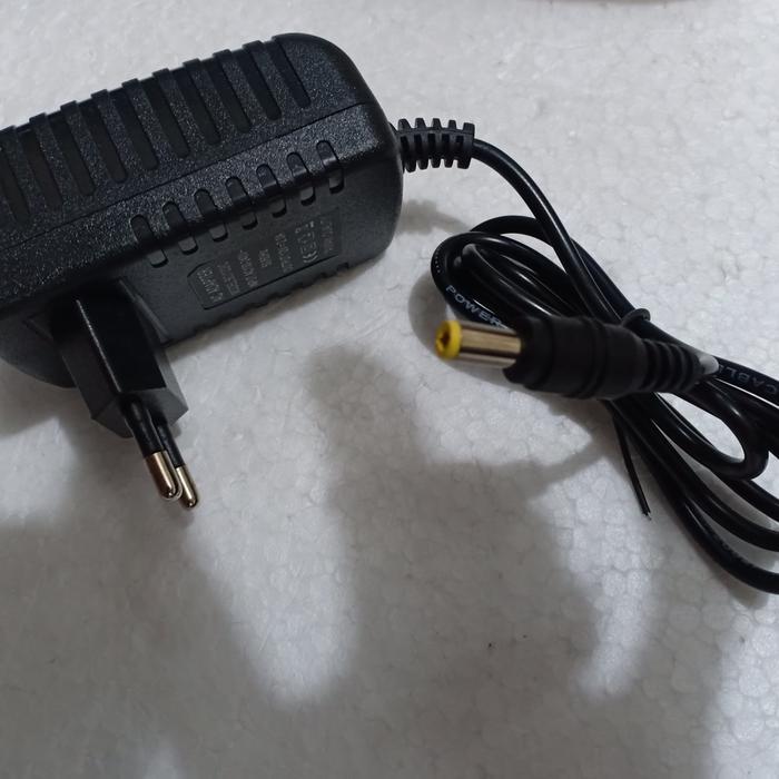 "New" adaptor dvr 4 Ch 2A 12V camera cctv / adaptor led strip 2 ampere murni