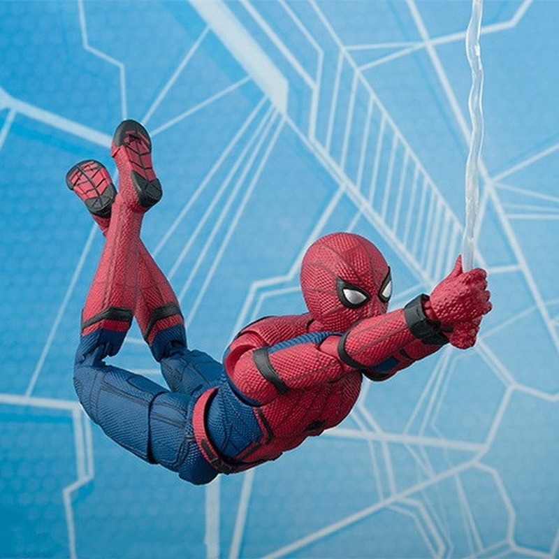 S H Figuarts Spider-Man Homecoming Ver Action Figure with Backpack Tom Holland Poseable Model