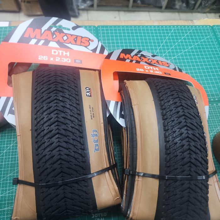 Ban Luar Maxxis Dth 26 X 2.15 2.30 Maxxis Dth Tanwall Kevlar 26 X 215 230 Harga Satuan Kemasan Baru