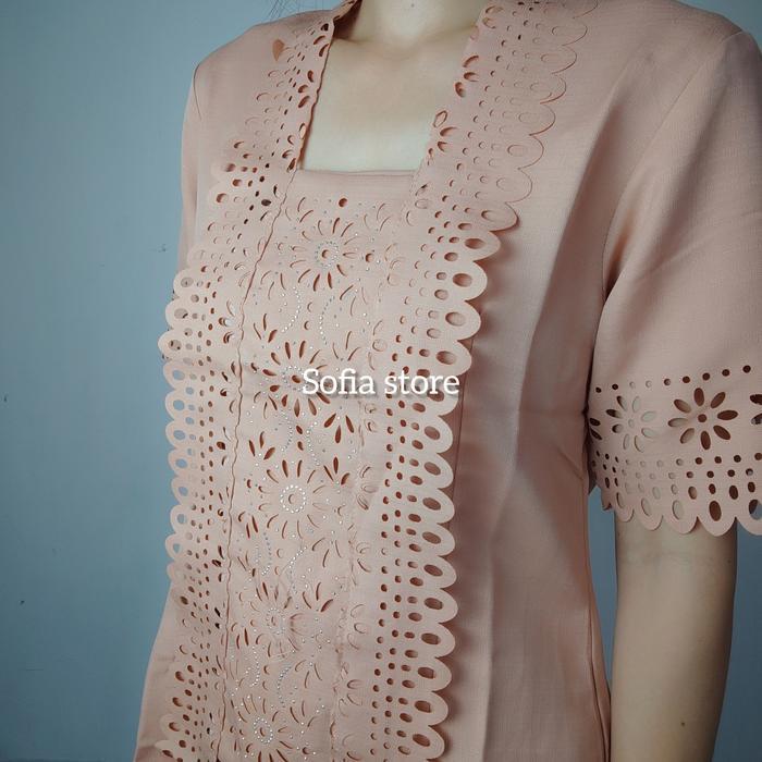 Atasan Kebaya Remaja Dewasa Bali Kutubaru Moderen Lengan Pendek Naumi