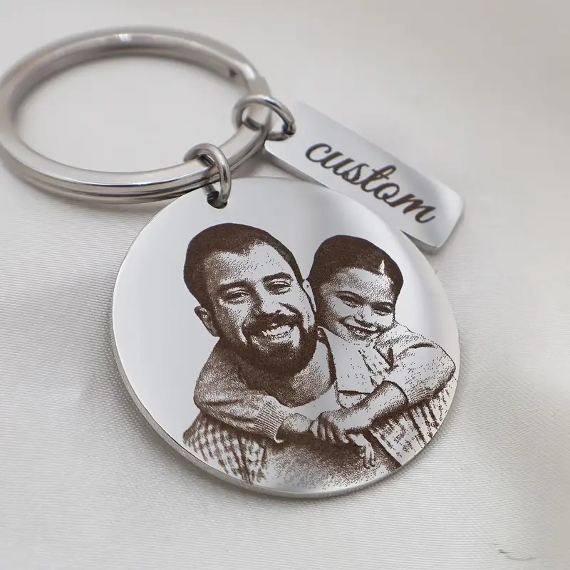 Custom Photo Keychain Engraved Stainless Steel Portrait Key Custom photo KeyRing Round-Shaped