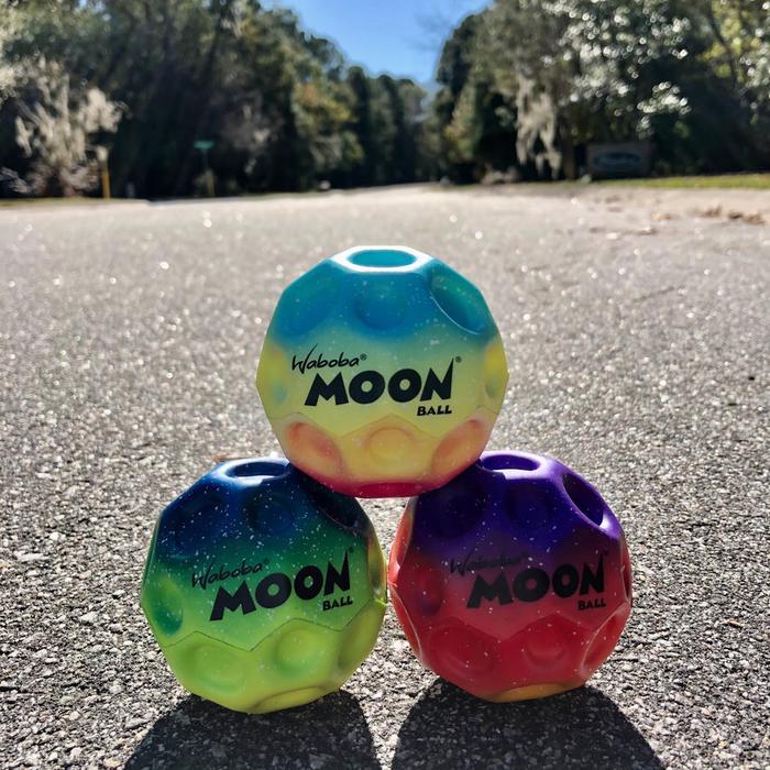 ` WABOBA GRADIENT RAINBOW MOON BALLS