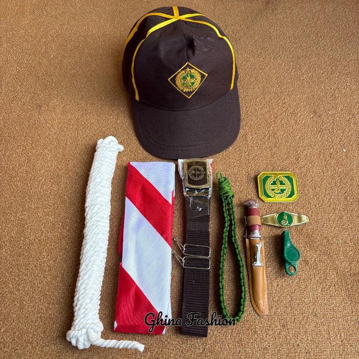 Set Perlengkapan Pramuka Siaga Putra Topi Kacu Sabuk Lengkap - Plastik