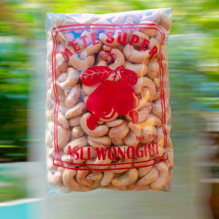 Kacang Mete Matang 1 Kg Kualitas Super Asli Wonogiri Rasa Gurih Bawang Tbk