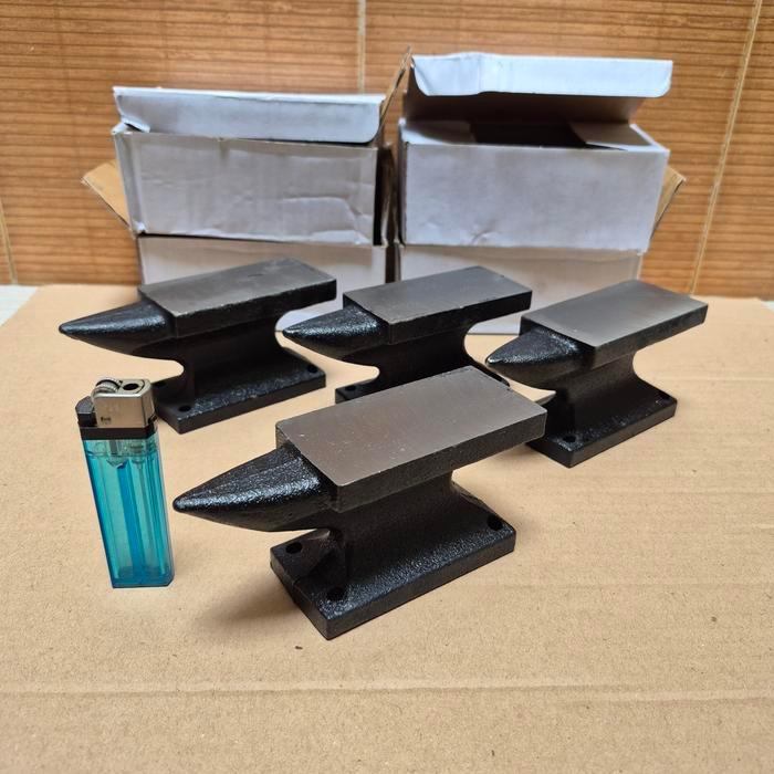 Anvil Paron Catok Ragum Landasan Tempa Vise alat kerja tool 1000 gr
