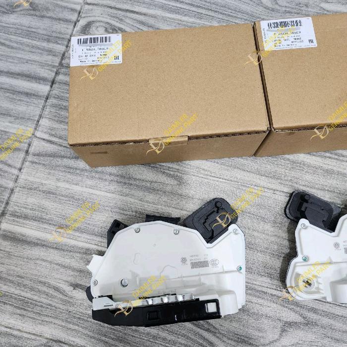 DOOR LOCK LATCH DEPAN VW GOLF MK 6 ORIGINAL MODUL DOOR LOCK FRONT VW GOLF 6