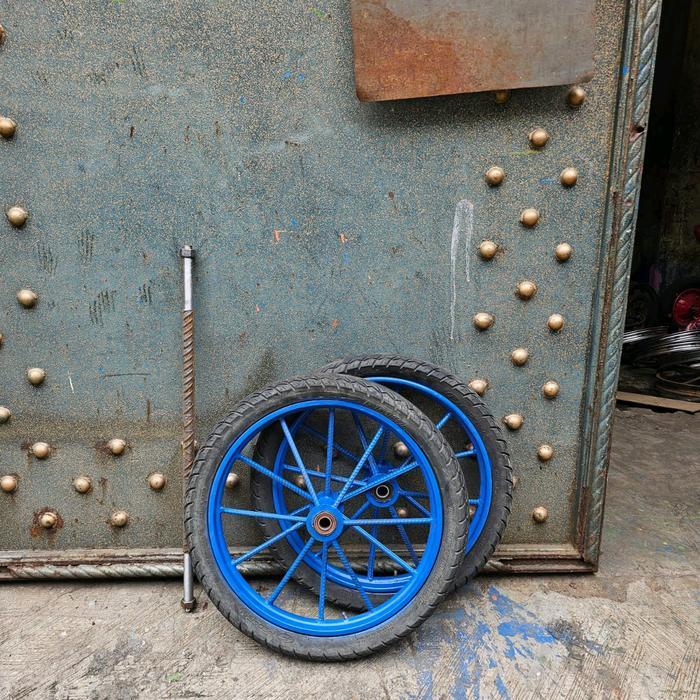 Roda Gerobak Jari 6 Kecil Ring 17 (Sepasang Roda & As)