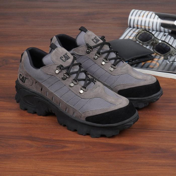 Sepatu Pria Safety Ujung Besi Caterpillar Buldozer Sepatu Gunung Sepatu Proyek Tactikal Outdoor