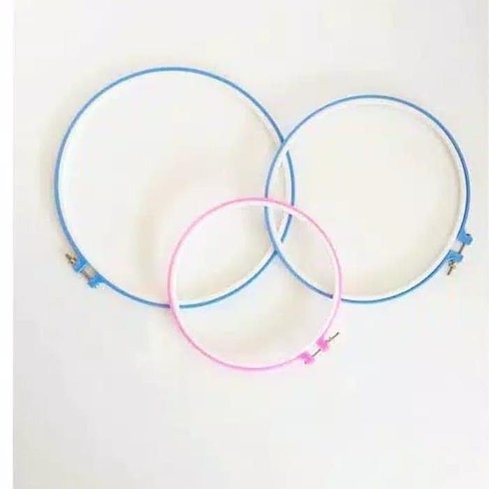 MIDANGAN PEMBIDANG HOOP PLASTIK. EMBROIDERY HOOP PLASTIC KRISTIK