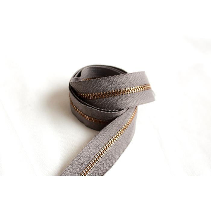 Resleting / zipper besi ATG meteran no. 5 - Abu Abu