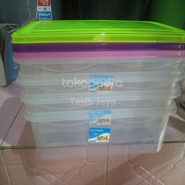 ID FOOD BOX MUTIARA KMP 3000ML KOTAK MAKANAN PRAKTIS SERBAGUNA