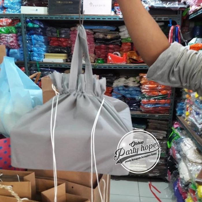 tas spunbond serut / goodie bag spunbond serut tas souvenir tali serut