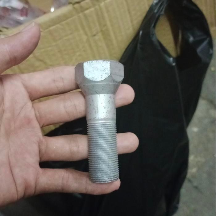 Bolt Meja Bugi , Baut Meja Bugi Hino 500 Asli Quality