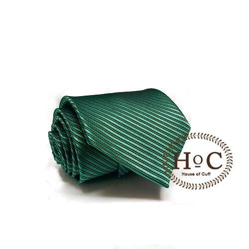 Dasi Pria Motif Garis Warna Hijau Ukuran 3 Inci