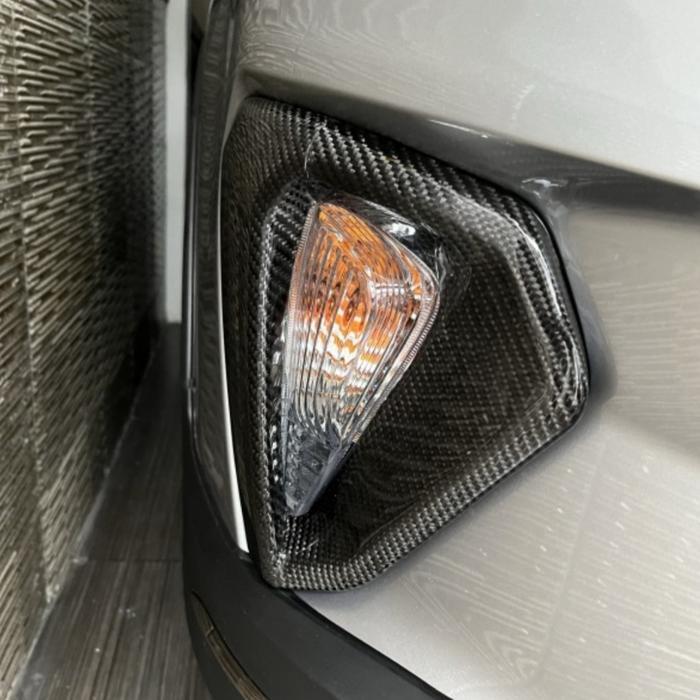 cover foglamp innova reborn venturer karbon kevlar asli