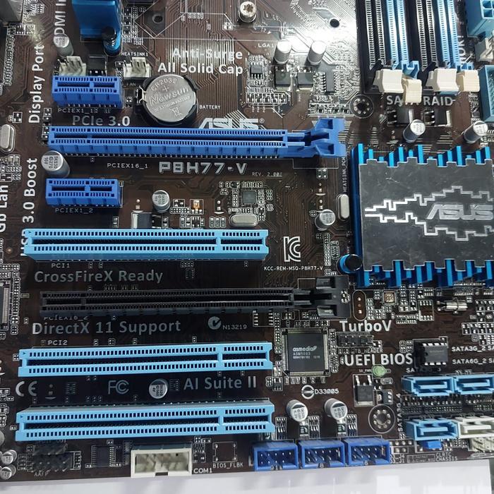 Mainboard ASUS P8H77-V GAMING ddr3 socket 1155 murah motherboard H77 generasi ke-2 dual chanel