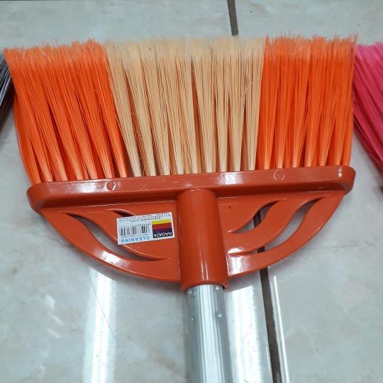 Sapu Senar Nagata NGT 0717 / Sapu Ijuk Plastik Nagata *