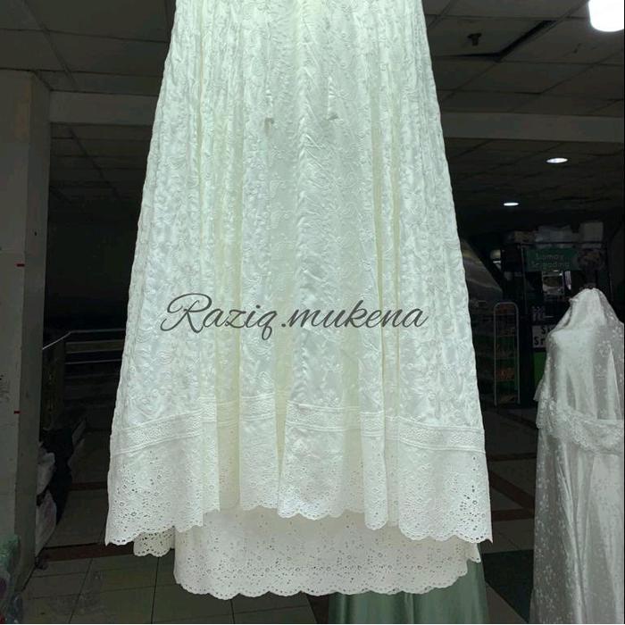 Mukena Dewasa Sutra Paris Ori Renda Kerancang Rempel Mukena Mewah Terbaru Lembut Putih