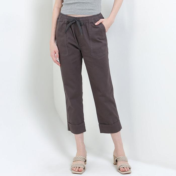 Cdl Celana Pendek Slim Fit Wanita P0018F04A