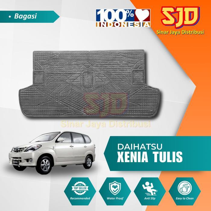 Karpet Mobil / Karpet Karet Lantai Mobil Xenia (Warna Hitam)