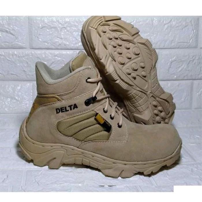 sepatu delta tactical pendek ujung besi Karet