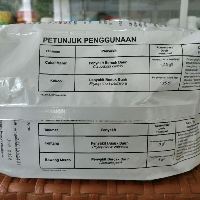 mataharitaman99 BAZOKA 80 WP Fungisida Mancozeb 80%