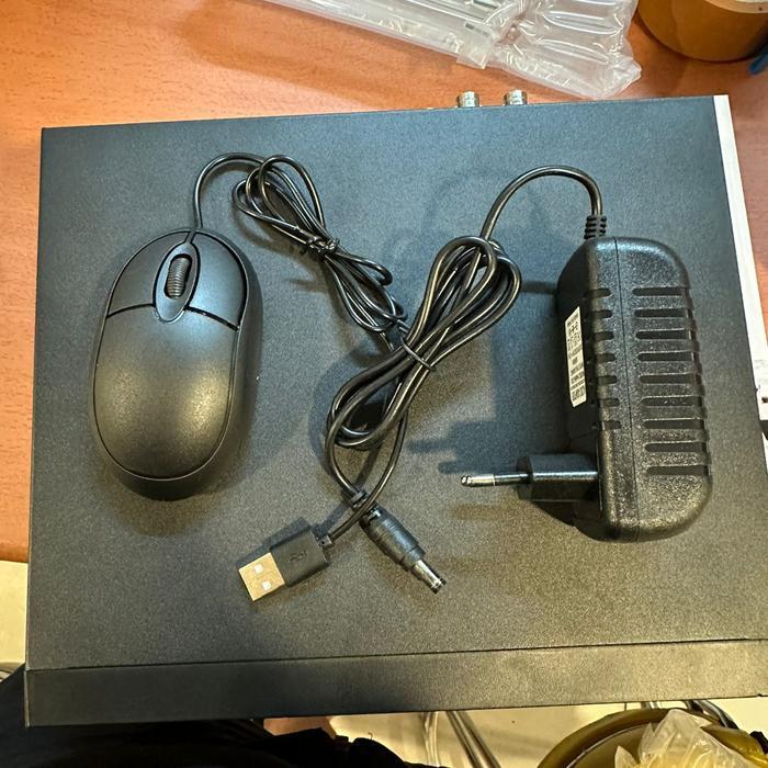 DVR CCTV 8 CHANNEL FULL HD APPS XMEYE HYBRID